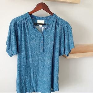 Maeve by Anthropologie blue print short sleeve top